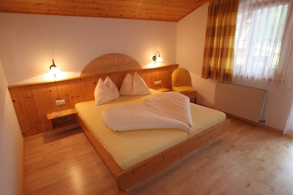 Appartement Top Tirol Maurach  Zimmer foto