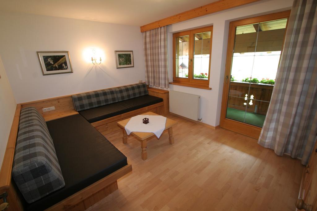 Appartement Top Tirol Maurach  Zimmer foto